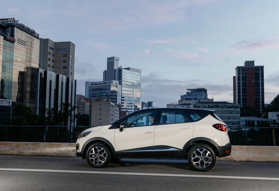  Renault Captur 2016 года  (LA) (фото 21 из 43)